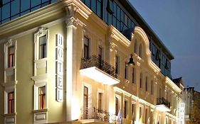 Хотел Света София